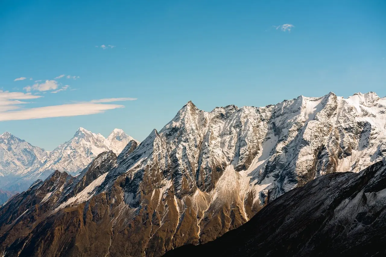 Brahmatal Winter Trek — the high country